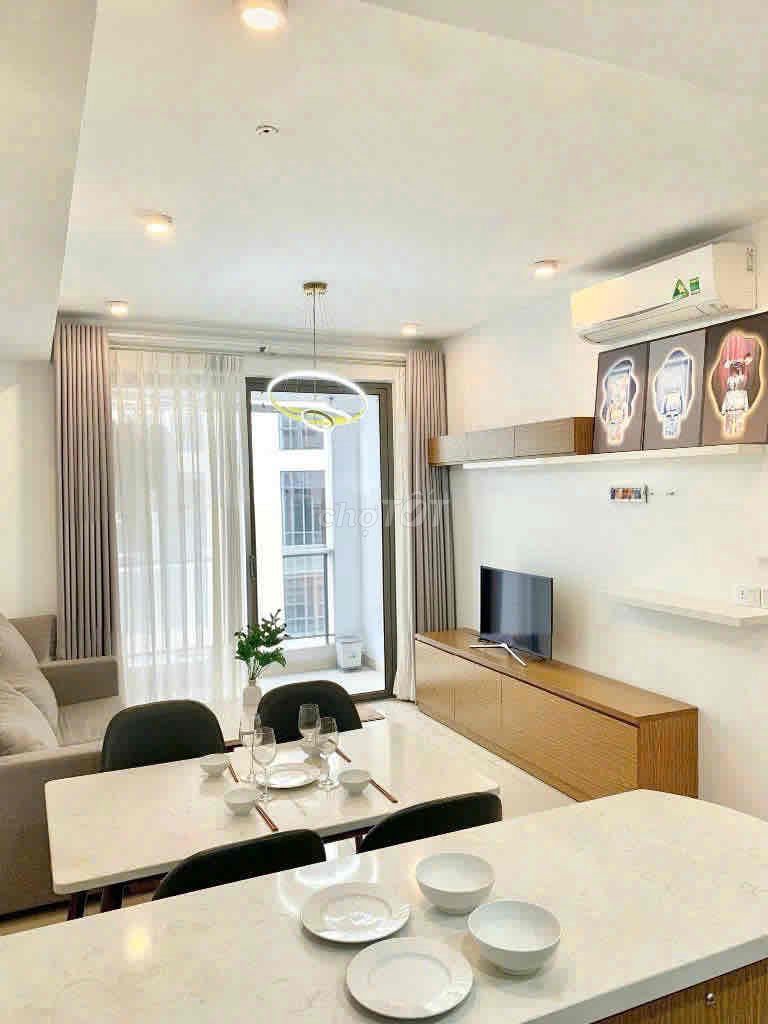 The Tresor apartment, two full bedrooms, all in place.