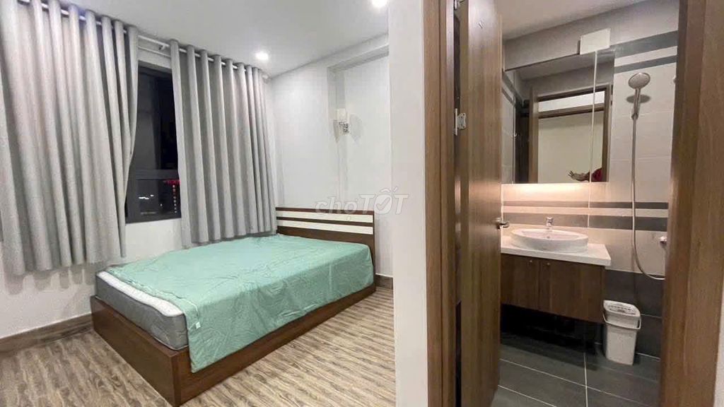 Central Plaza building. Phạm Văn Hai. tb. The area is 60 meters. Two bedrooms cost 14 million.