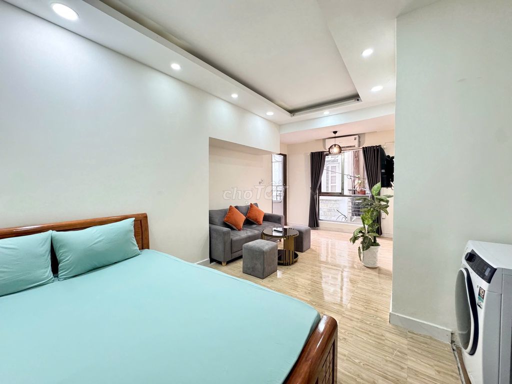 Nice apartment. Private washing machine near the District 3 board market.