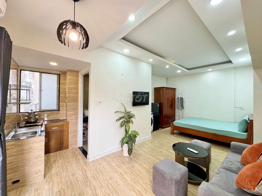 Nice apartment. Private washing machine near the District 3 board market.