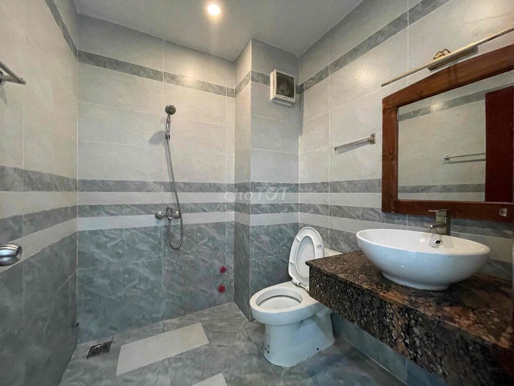 Rent the entire apartment 40 meters of gold. A kitchen bedroom.