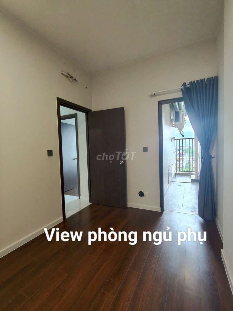 Rent PiCity High Park on the 10th floor. 70 M2 has two bedrooms, two toilets.