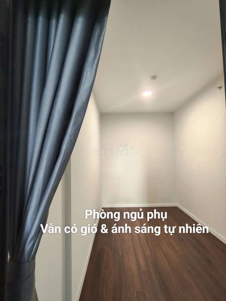 Rent PiCity High Park on the 10th floor. 70 M2 has two bedrooms, two toilets.