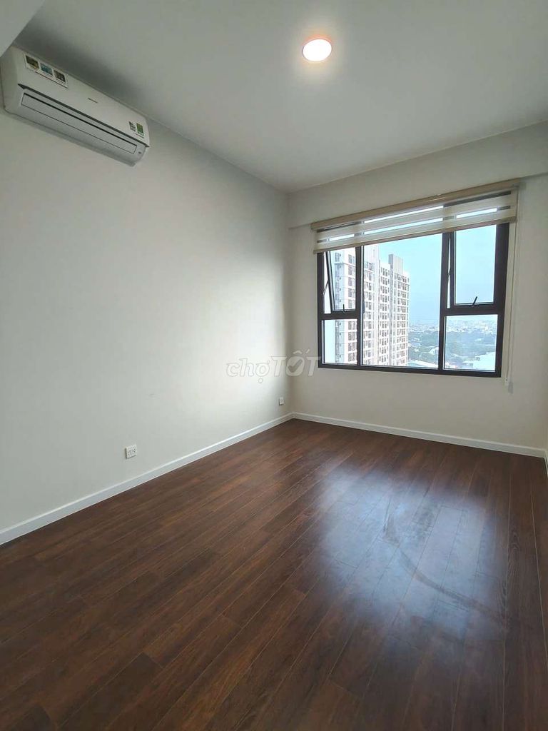 Rent PiCity High Park on the 10th floor. 70 M2 has two bedrooms, two toilets.