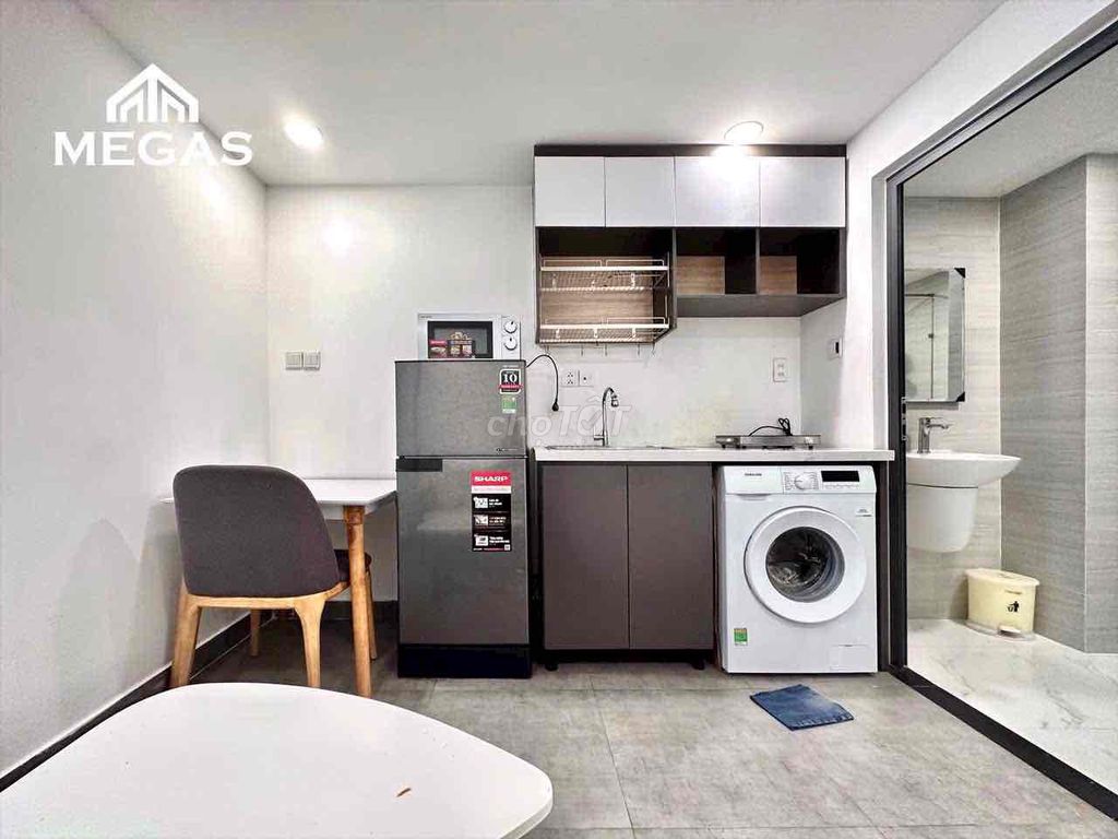 Super. A new bedroom in Central One, near the Institute Street.
