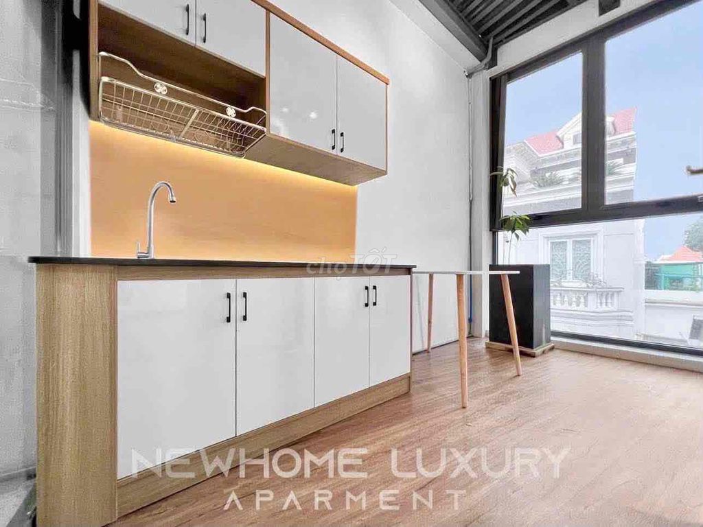 Rent a big balcony bedroom, full interior, Nguyễn Duy Trinh.