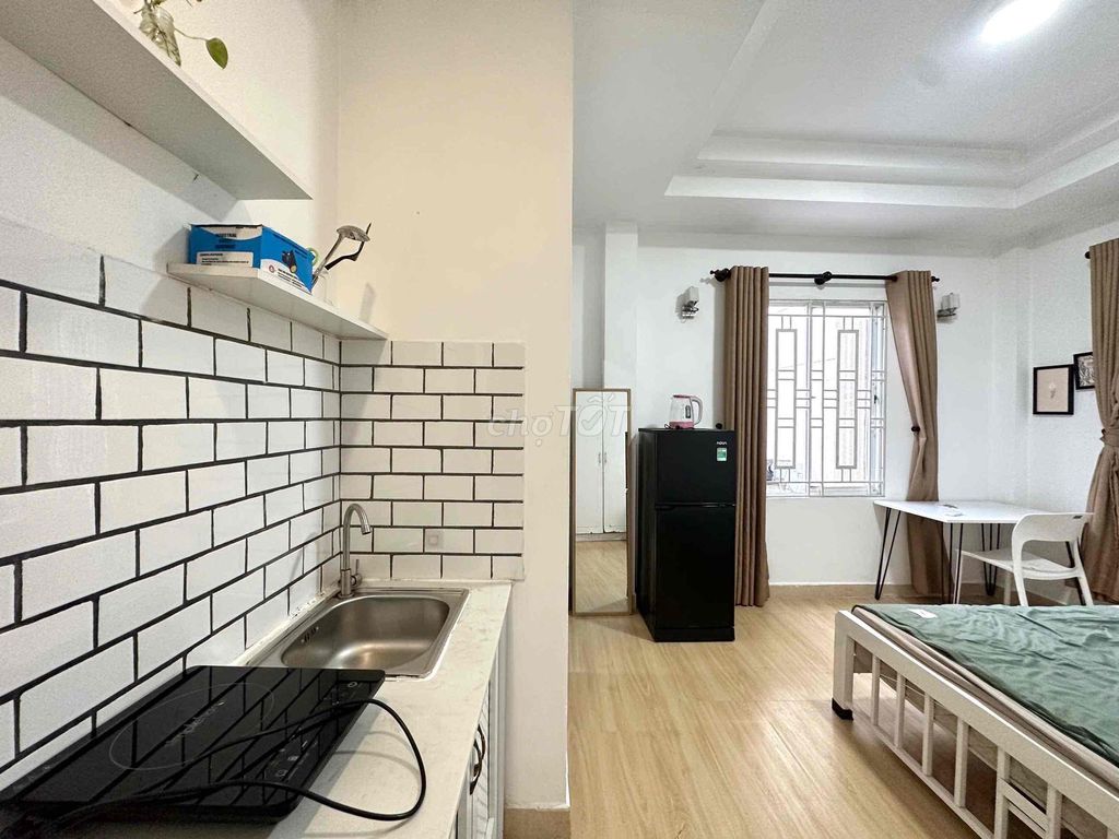 The apartment. One bedroom in the middle of the county. One hell of a deal.