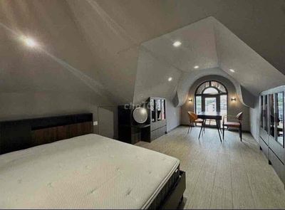 The High House is kind of a Him Lam Bedroom, District 7