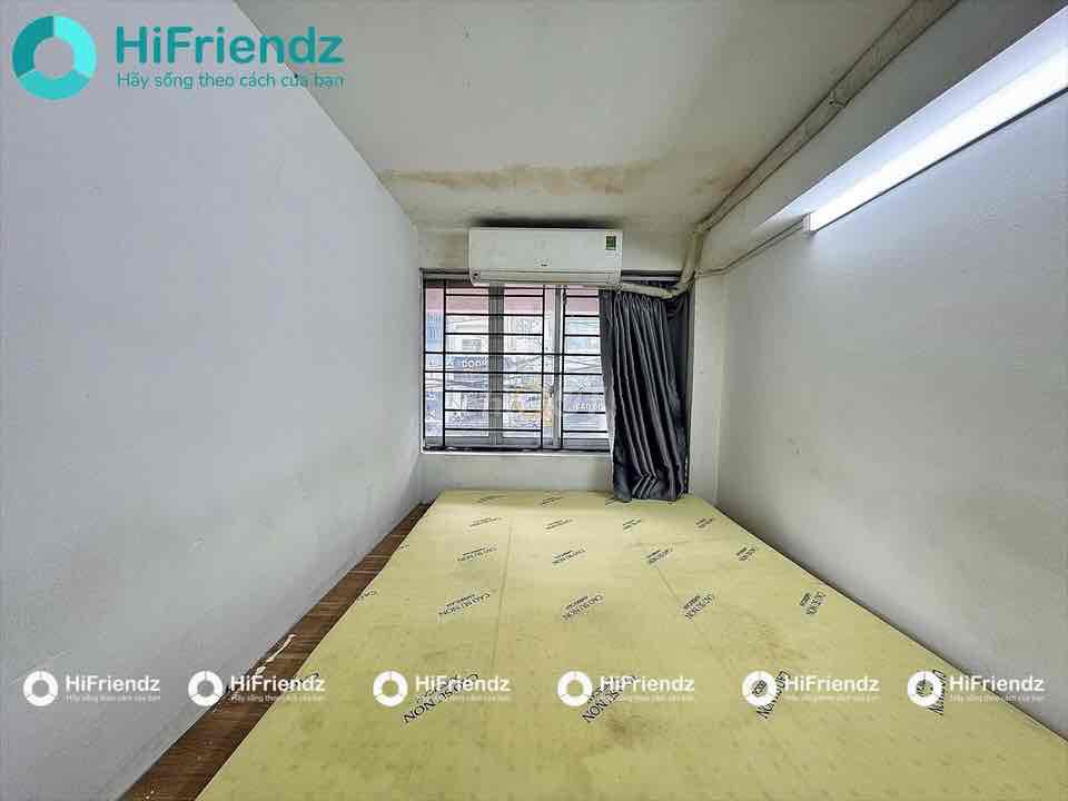 A private bedroom-- broad kitchen, separate bedroom, easy access.
