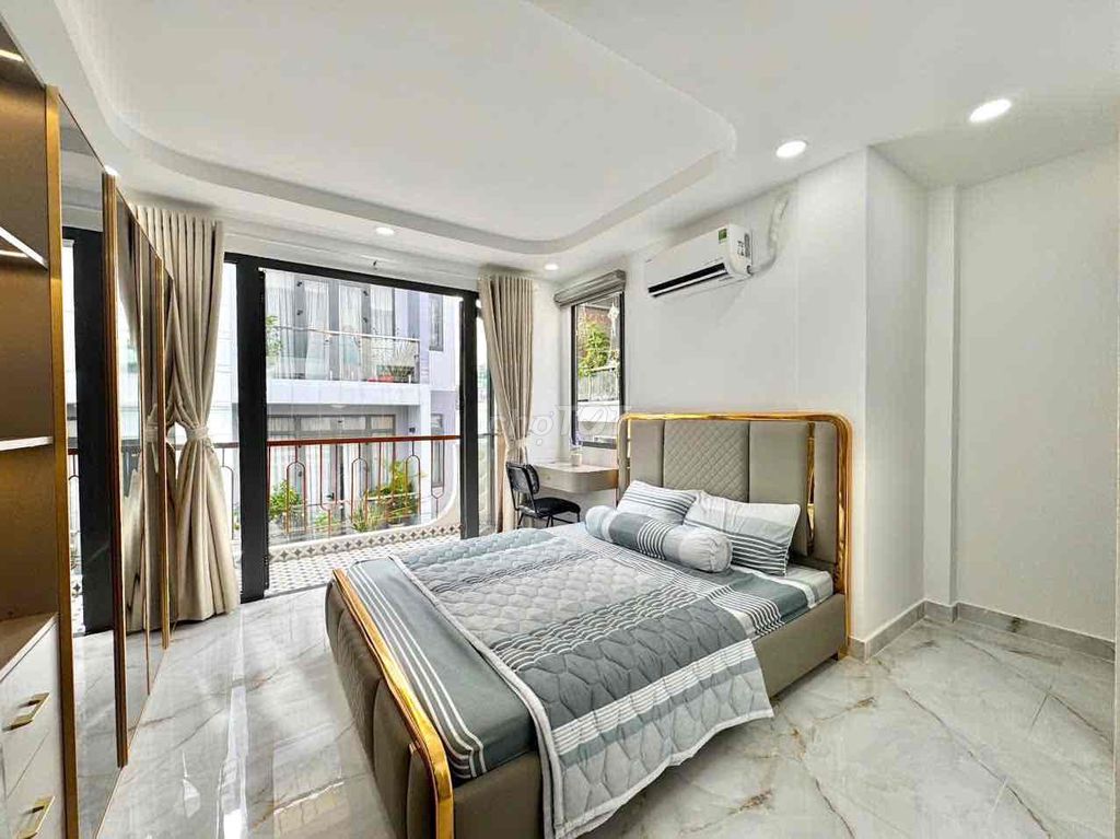 apartment luxyry new balcony in the park intended