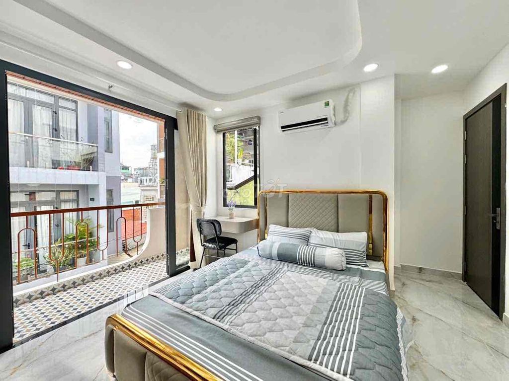 apartment luxyry new balcony in the park intended