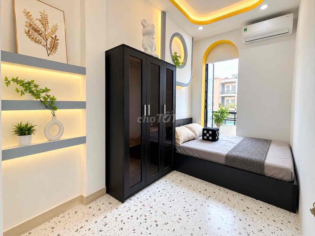 The two-room balcony suite near the private hamlet - bordering the 10th.