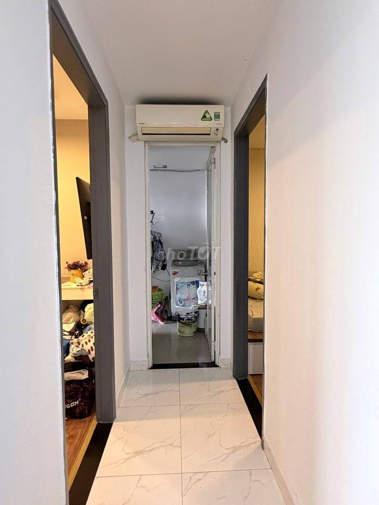 Central Plaza Phạm Văn Hai apartment two bedrooms 65 meters tall. Take the house now.