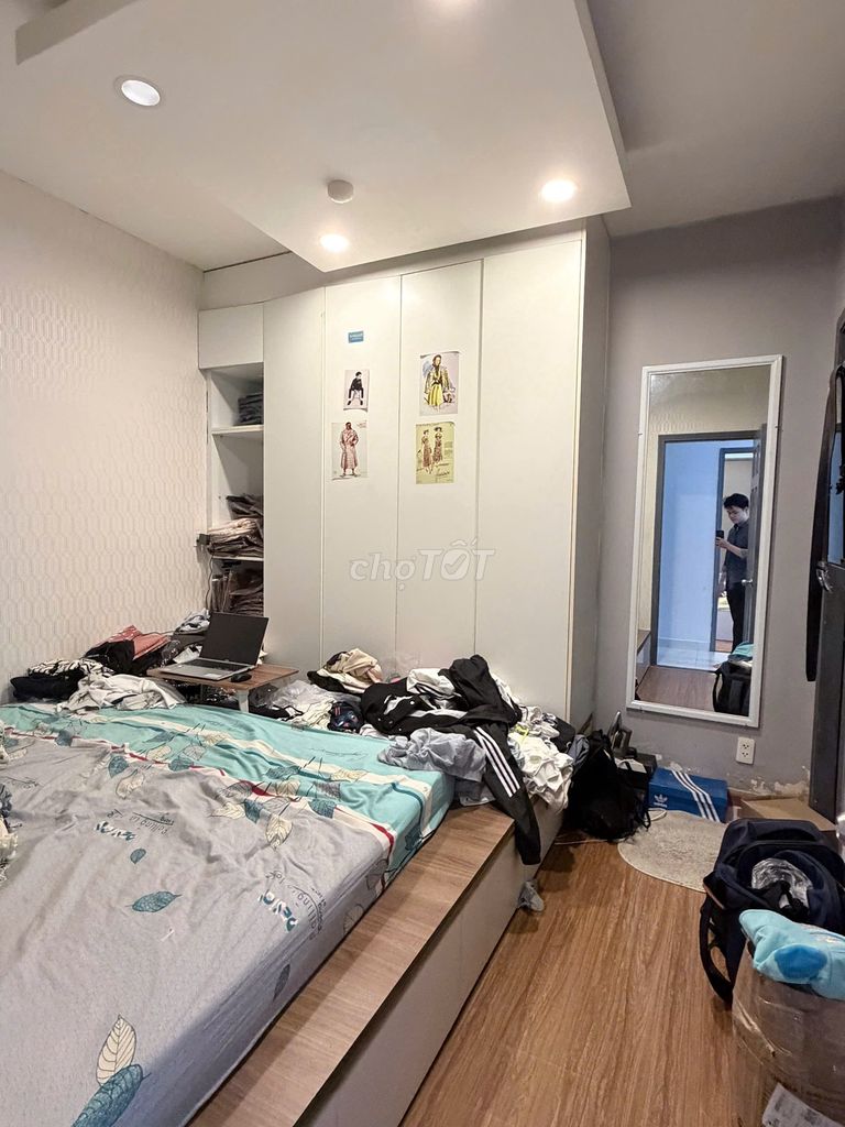 Central Plaza Phạm Văn Hai apartment two bedrooms 65 meters tall. Take the house now.
