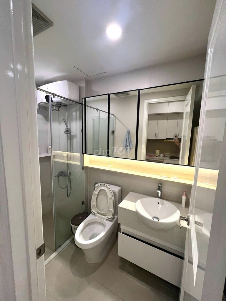 Saigon Mia building studio for renting 9 million and a half/32 meters