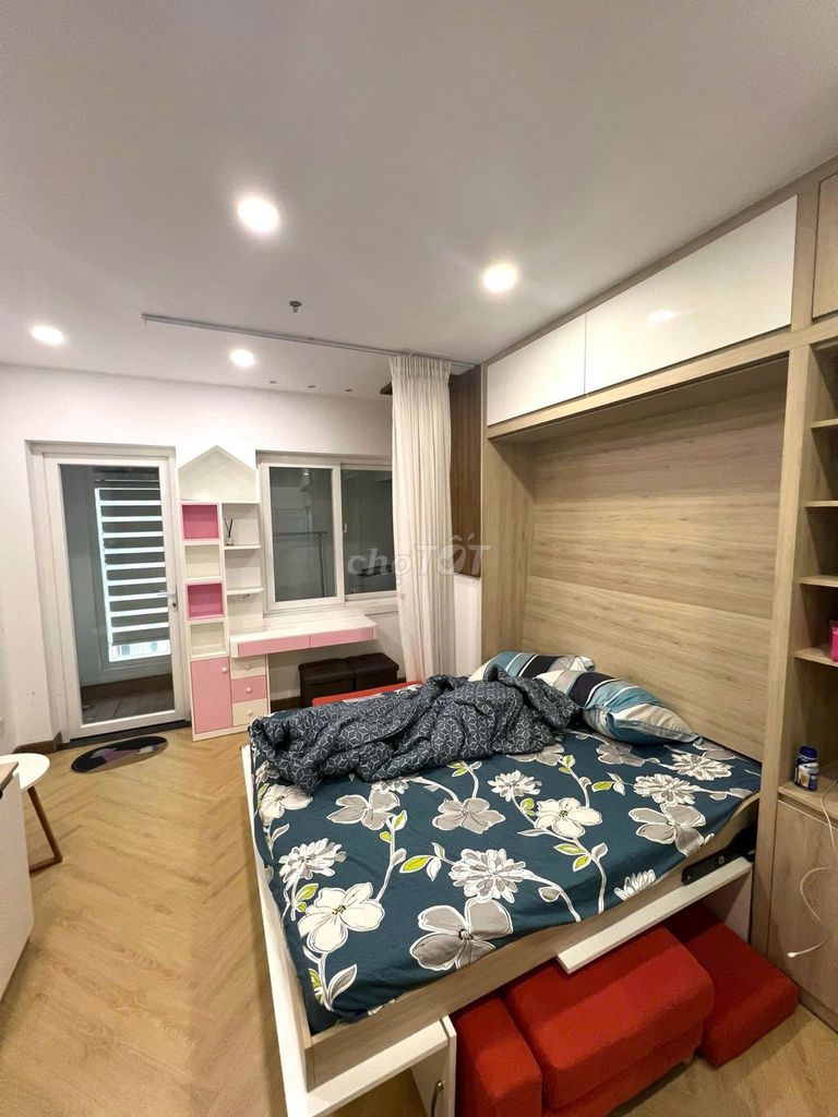 Saigon Mia building studio for renting 9 million and a half/32 meters