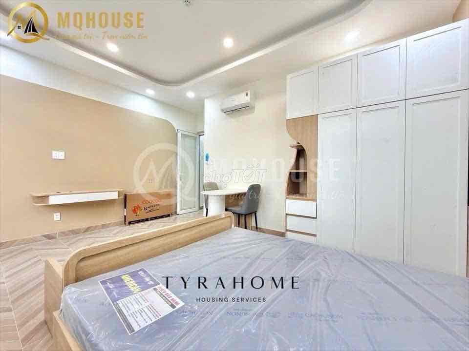 Open the new apartment building as 1 bedroom in the Home Park.