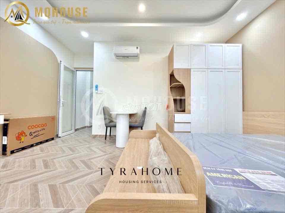 Open the new apartment building as 1 bedroom in the Home Park.
