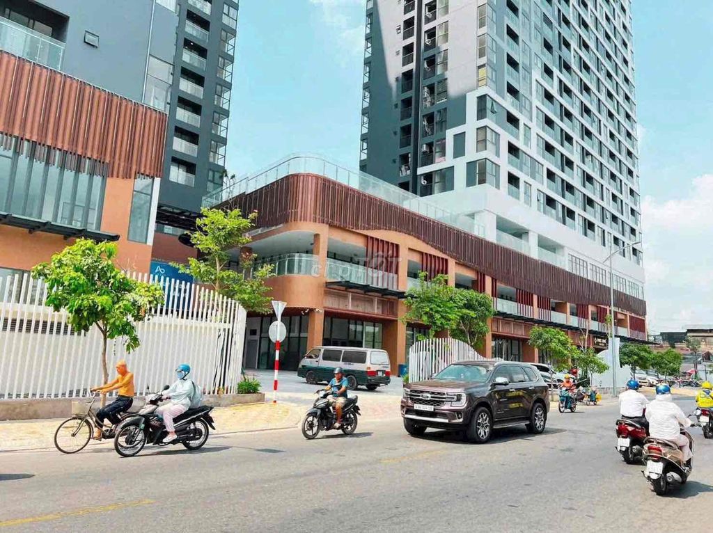 Super rare! Rent the DA qua two bedrooms. A 54-foot bathroom. Full interior. For 15 million.