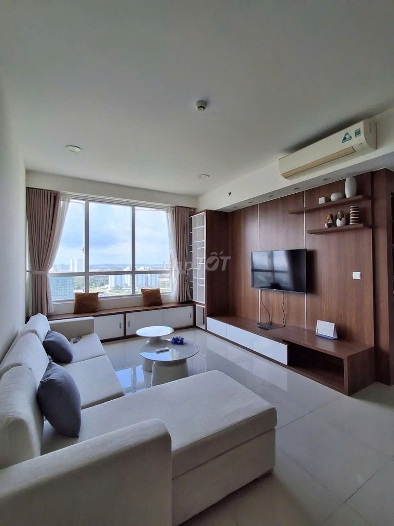 Carillon 3-Hoàng Hoa Thám, 2 bedroom 78 m2 full interiors cost 14 million a month