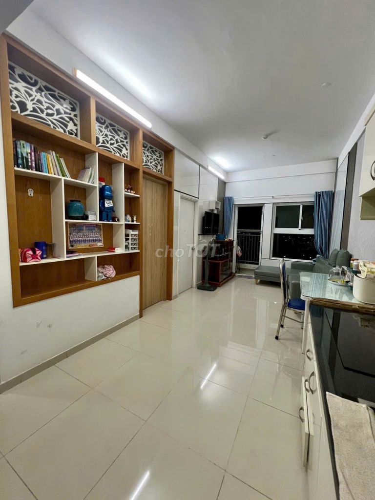 Chung cư Đông Hải, Tô Ký, District 12: 6.5 million, interior, two bedrooms, two toilets.