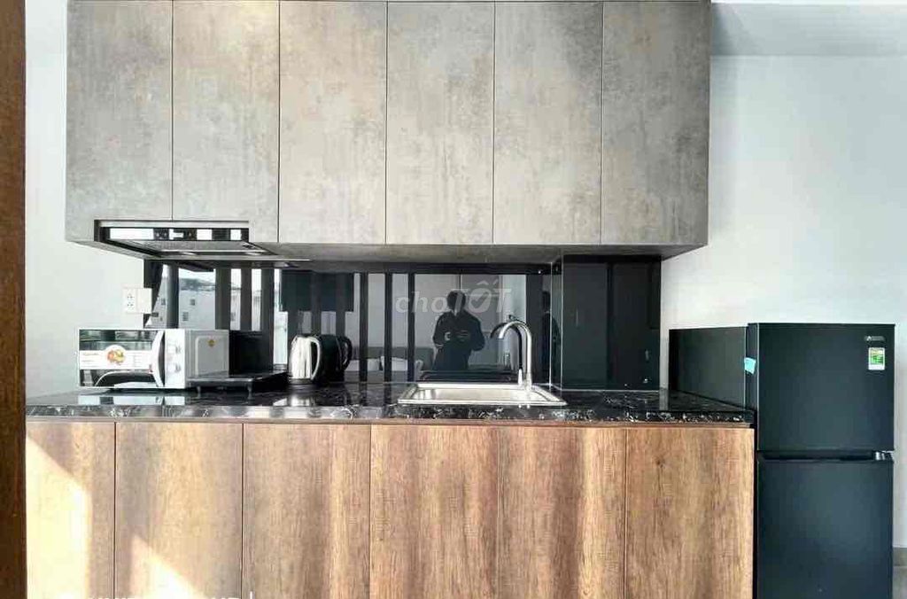 Opened the new apartment 100 percent, downtown in District 3, near District 1, Mai House, clear to 10.