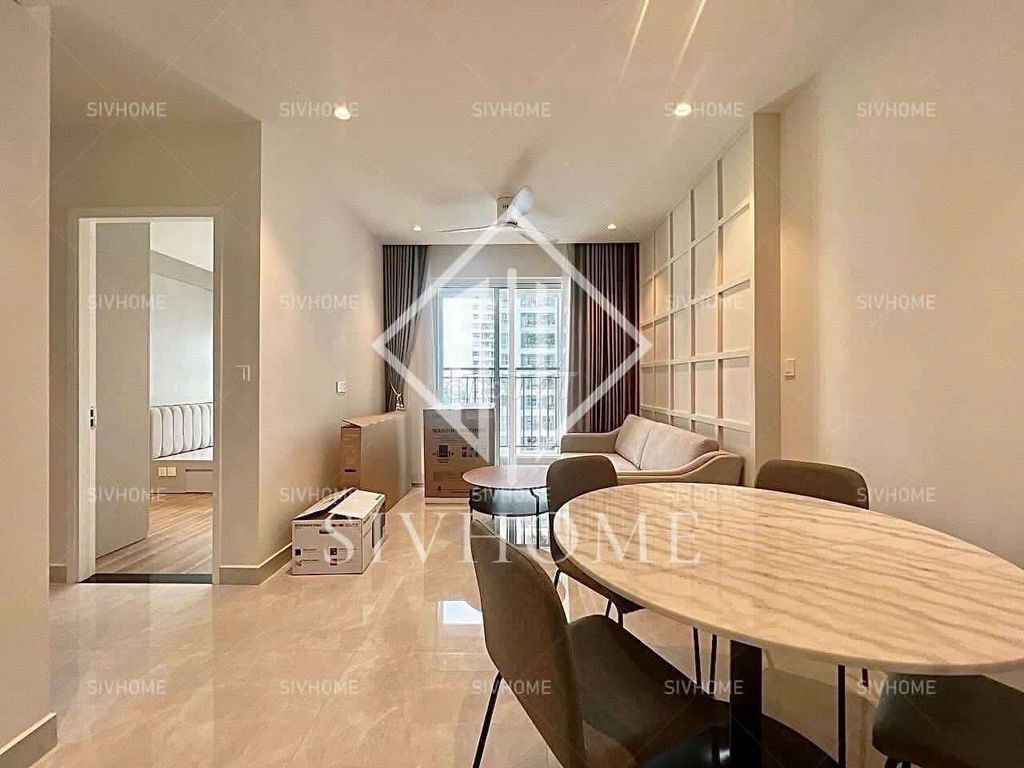 Rent a two-room Nguyễn Hữu Thọ, District 7, Ho Chi Minh.