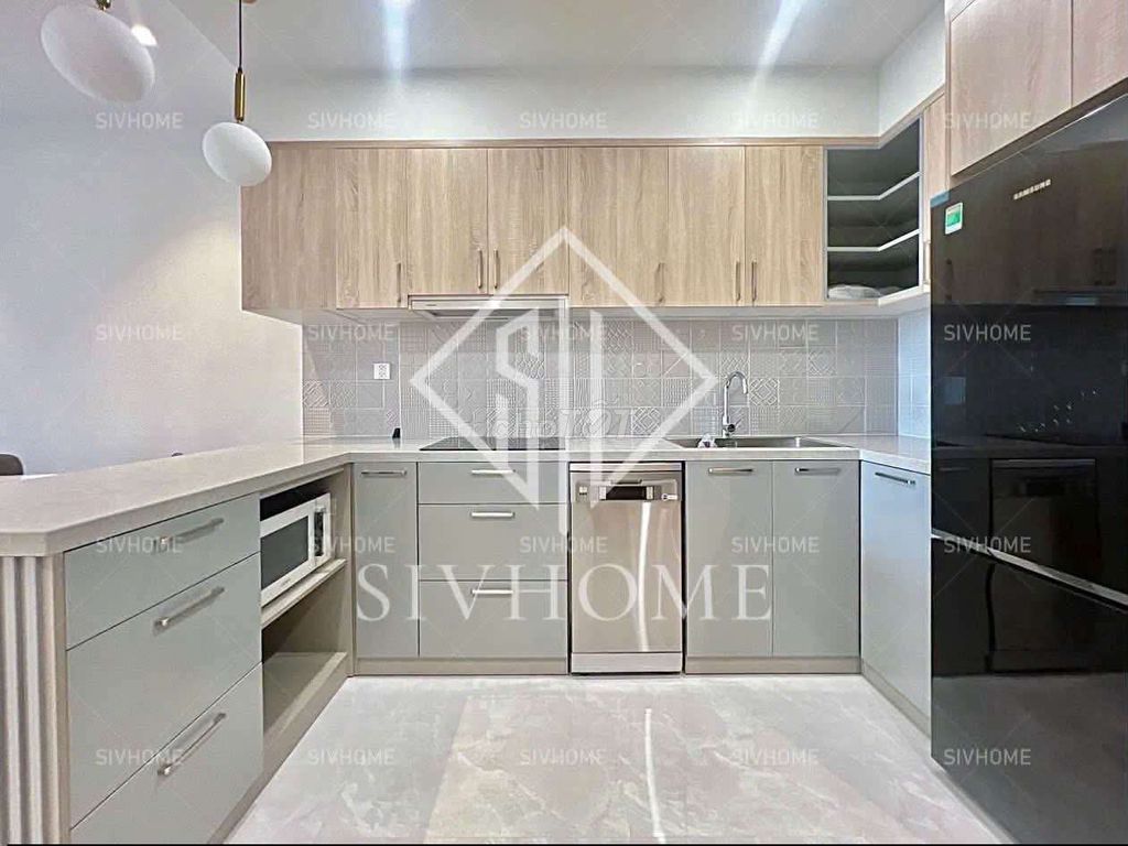 Rent a two-room Nguyễn Hữu Thọ, District 7, Ho Chi Minh.