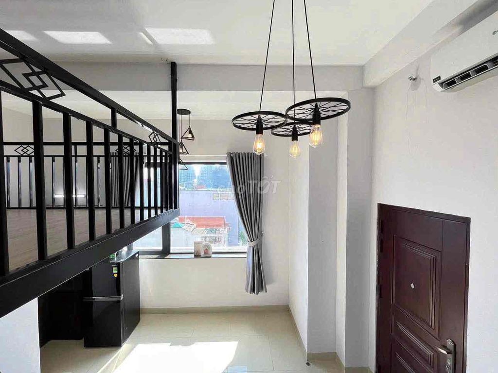 High-level apartment-- Center cmt8, 10-intress!