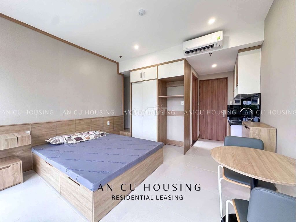Trường Sa Trường Sa, 3rd balcony, short-striping kitchens.