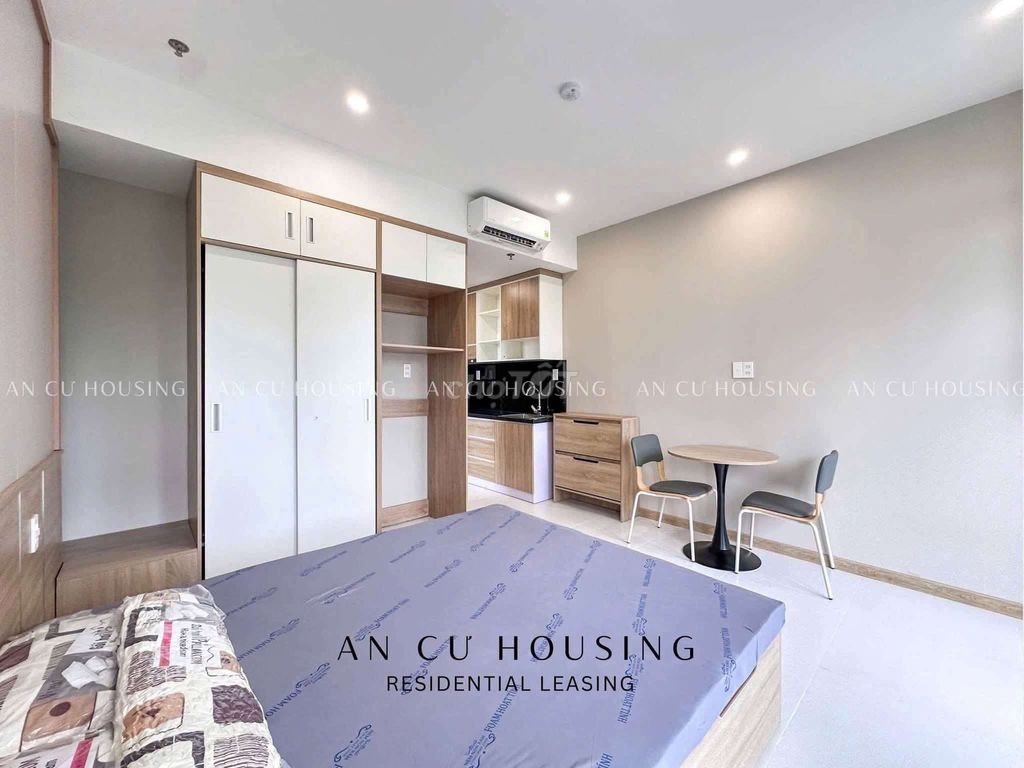 Trường Sa Trường Sa, 3rd balcony, short-striping kitchens.