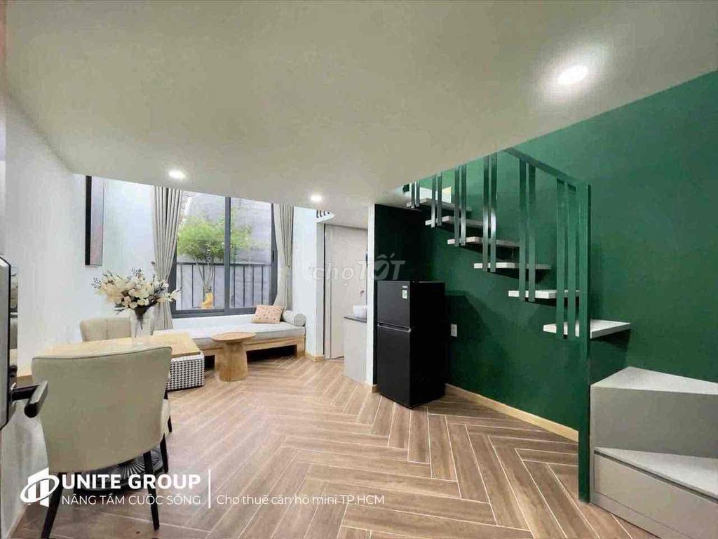 Nice room + balcony + free utility - DARC District 7 is empty