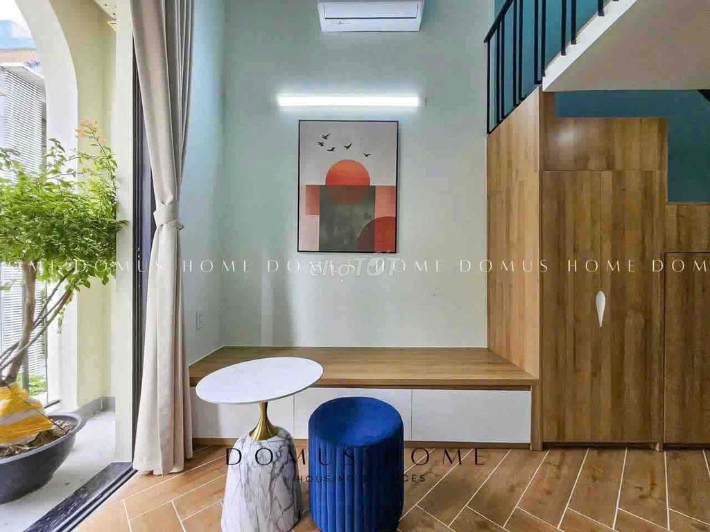 Nice room + balcony + free utility - DARC District 7 is empty