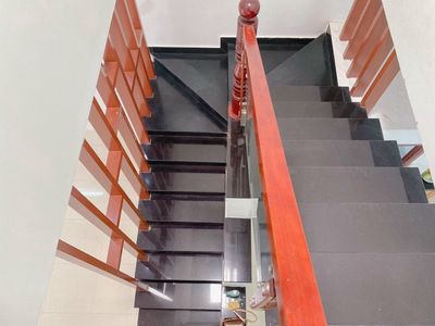 Rent one house A Nguyễn Trọng Tuyển, 070, Q. Phú Nhuận