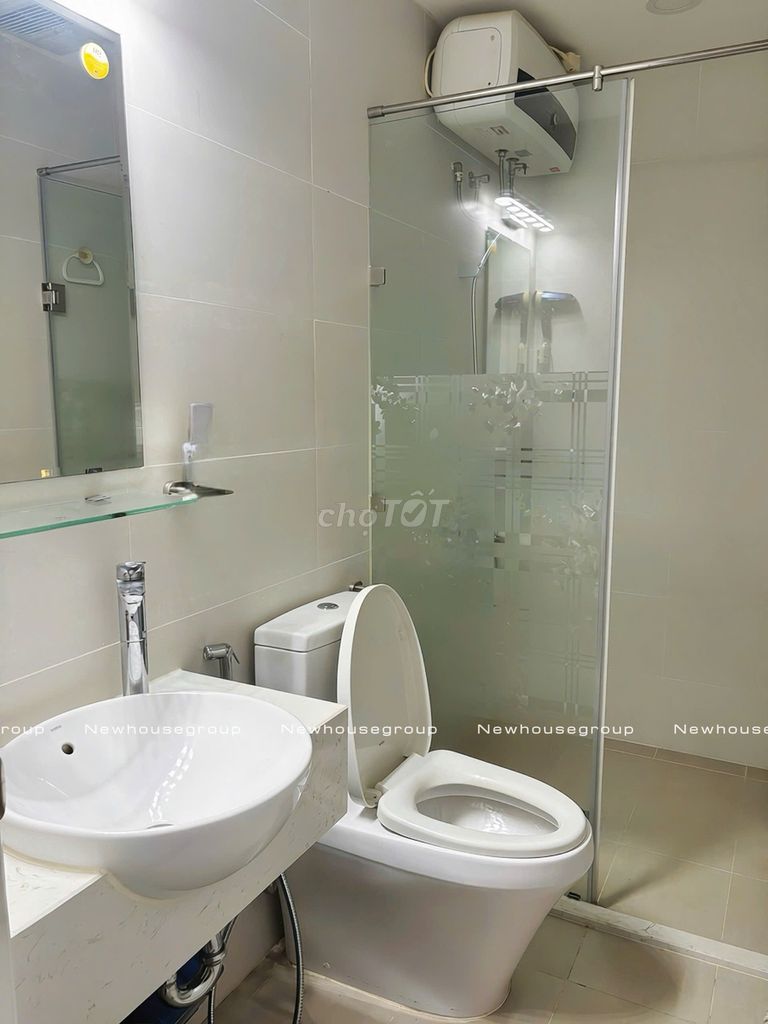 Saigon Mia 2 bedroom 2 15 million quiet view, downtown 7th.