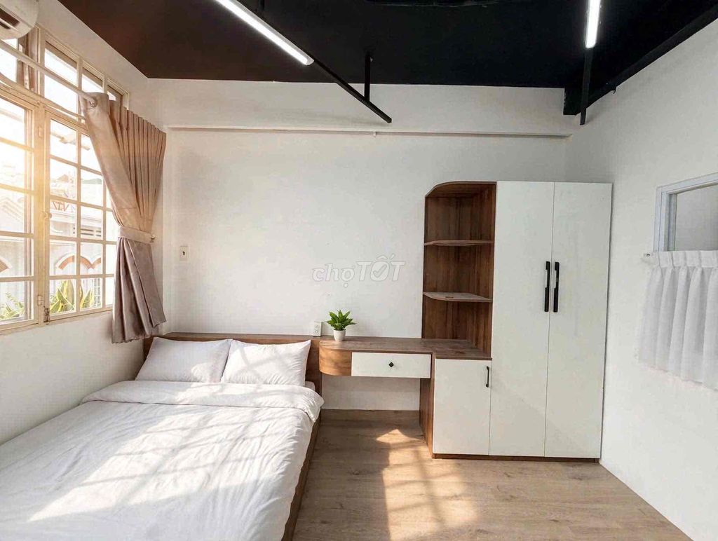 The full-in-house service apartment. A kitchen bedroom in the center of the 1st district.
