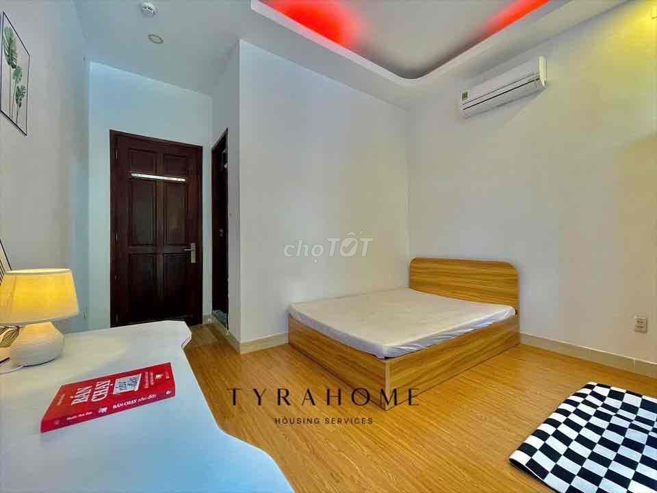 The nice Kingdom Service Department cool & Big Window Office immediately vlu