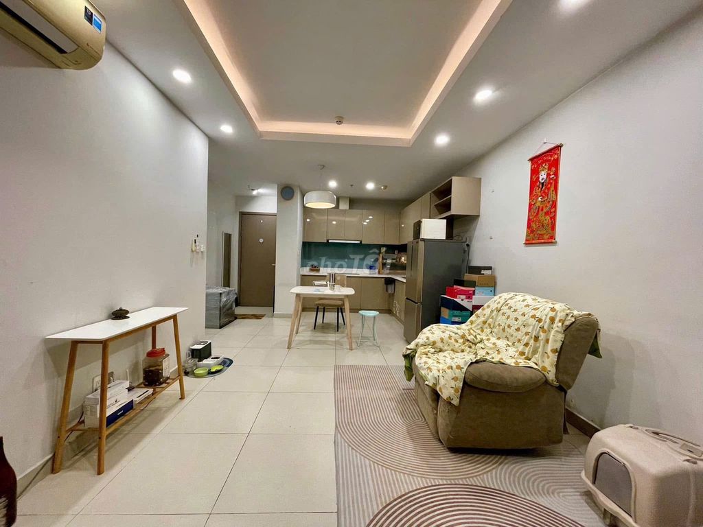 Two bedrooms-C/c Carilon 1-Paradics are worth 11 million a month.