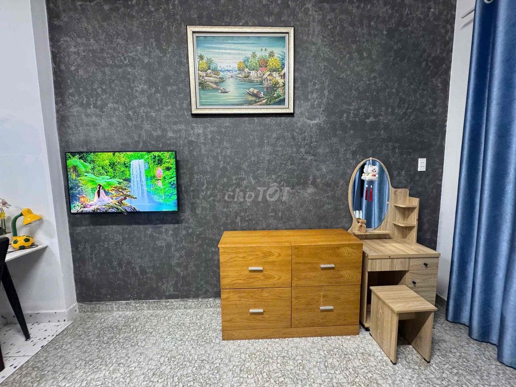 Rent a large apartment full of furniture near Pacific Metro. Thủ Đức