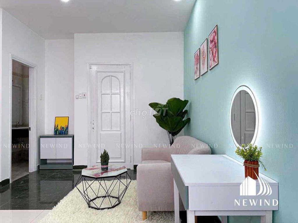 apartment 1 .35 m .2 right under the new Nguyễn Văn Cừ Bridge
