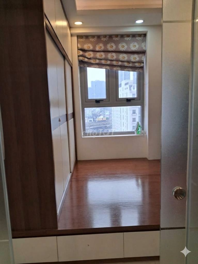 Rent apartment officetel apartment luxcity 528 Huỳnh Tấn Phát