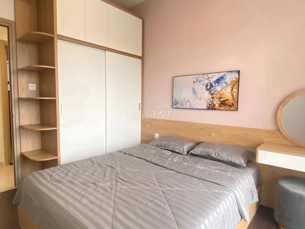 Three bedroom corner for 23 million full The Sun Avenue interiors, District 2.