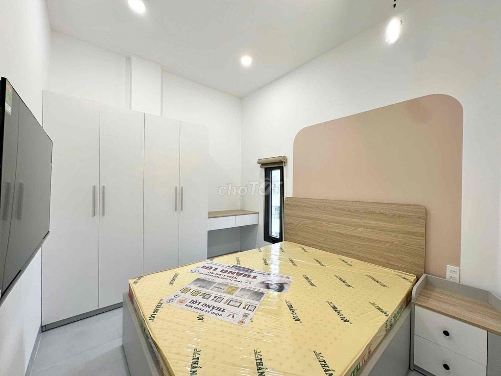 Two newly built bedrooms near the couch, vlu