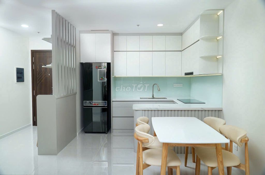 The two bedrooms are full new furniture 100% renting 20 million a month Victoria Village
