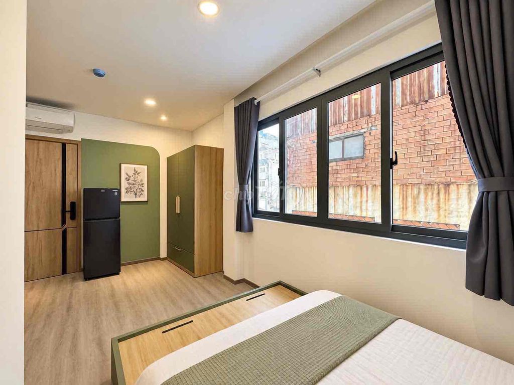 - It's a good apartment, 10th District.