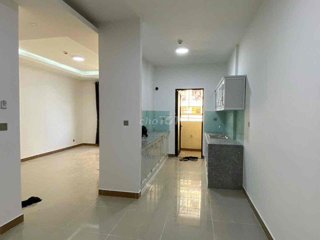 85 m2: Two bedrooms for 8 million rent in District 7