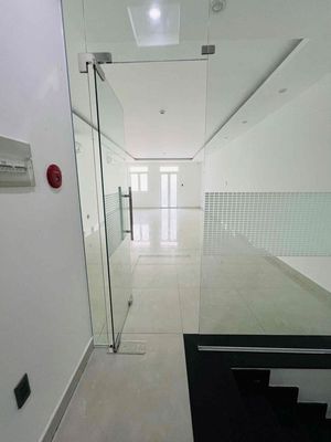 We need to rent the house 5 x 20 meters beautiful at the Him Lam District Channel 7
