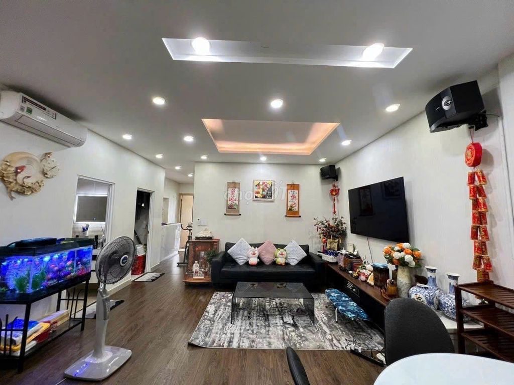 Ctl-Dương Thị Giang-ca 3 p sleep- only 11 million a month.