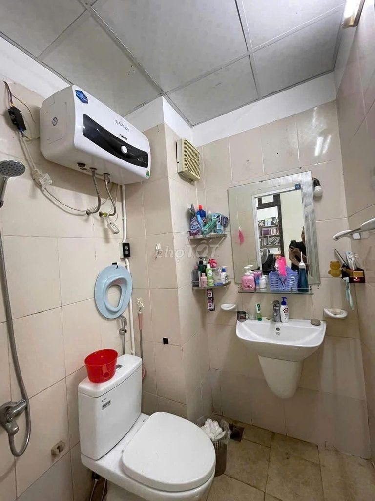 Ctl-Dương Thị Giang-ca 3 p sleep- only 11 million a month.
