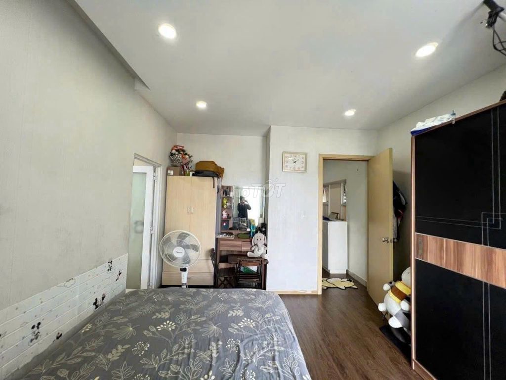 Ctl-Dương Thị Giang-ca 3 p sleep- only 11 million a month.